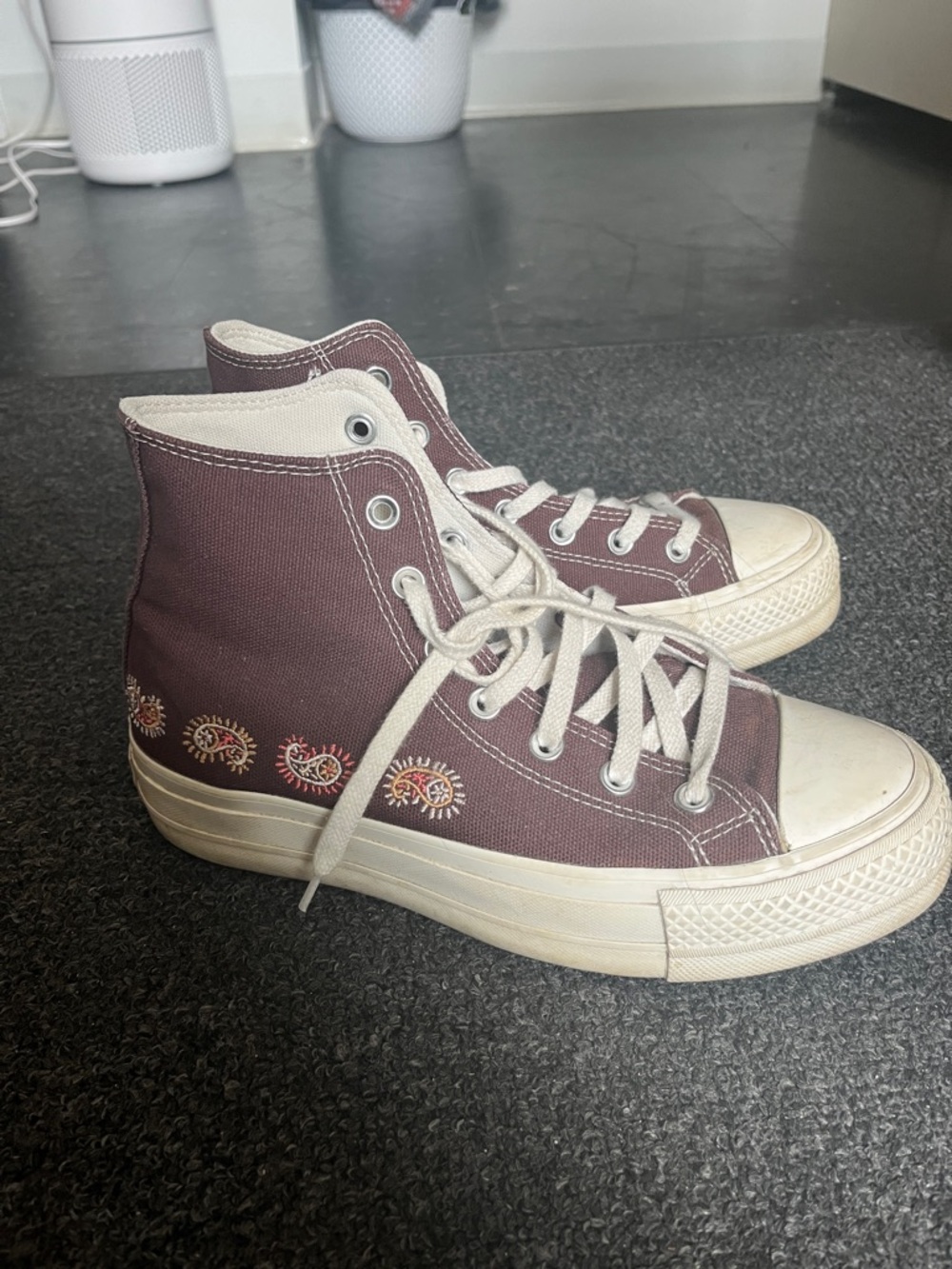 Brown Embroidered Flowers Converse High-Top